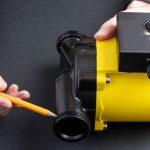 Блендер не крутить ніж у чаші: причини поломки та способи ремонту