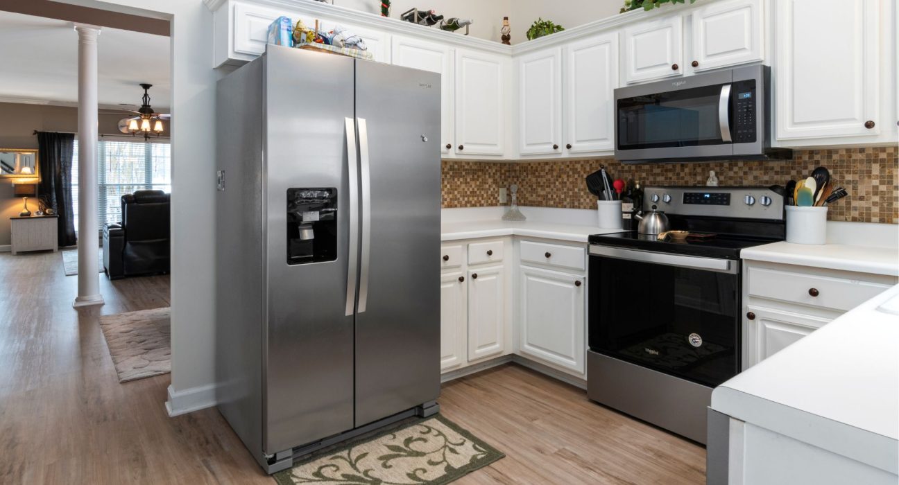 Як відключення світла та перепади напруги вбивають холодильник